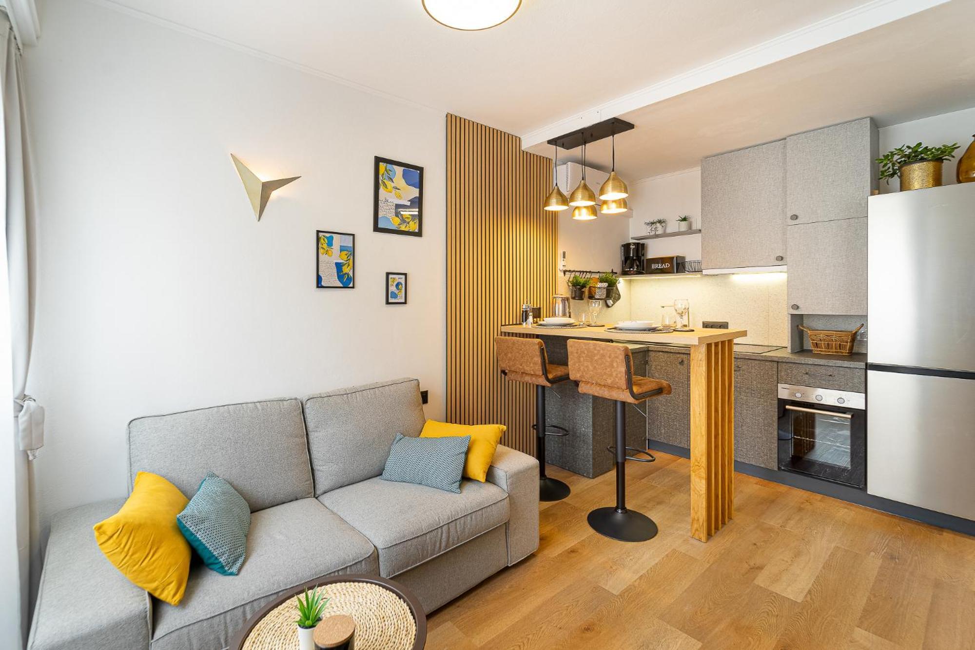 Studio Apartment Lemon & Sun Split Luaran gambar