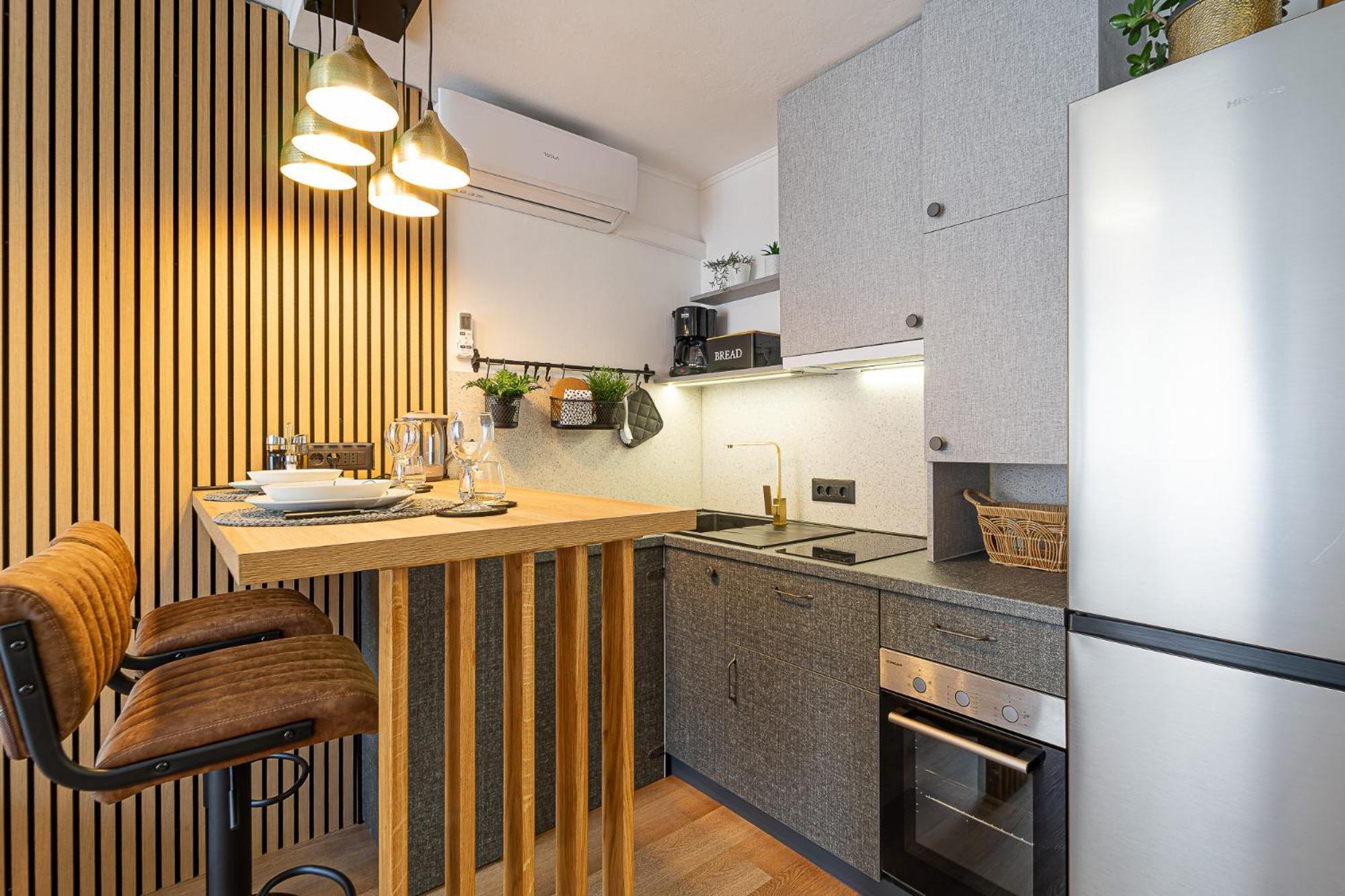 Studio Apartment Lemon & Sun Split Luaran gambar